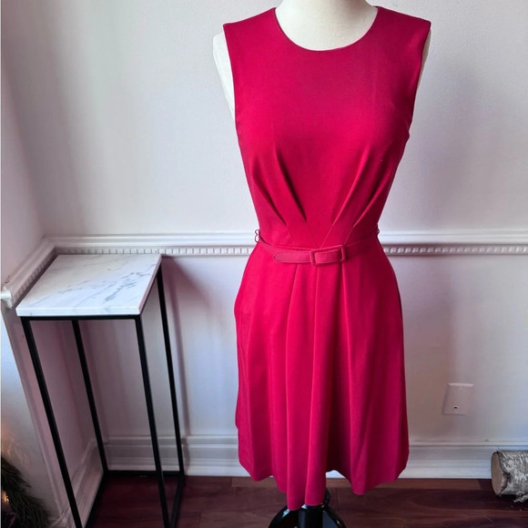 Trina Turk Dresses & Skirts - Trina Turk Fit and Flare Belted Ponte Knit A-Line dress with pockets